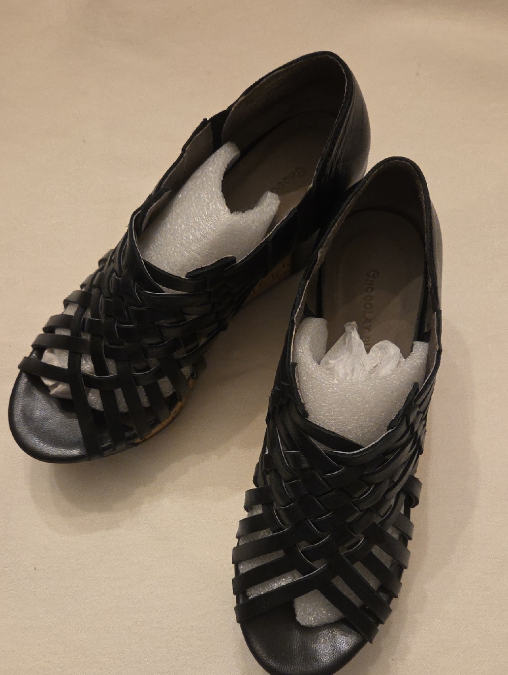 Chocolat Blu Women’s Web Woven Leather Wedge Size8